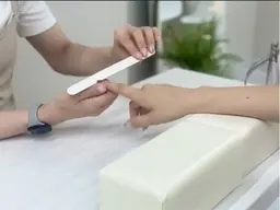 【ネイルを休憩される方へ】Hand✩.*˚自他店オフのみ1980円【トップコートorシャイナー仕上げ】【ウォーターケア】