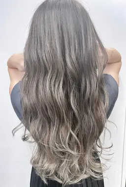 🩷❤️本日限定クーポン❤️🩷カラー➕ カット➕艶トリ