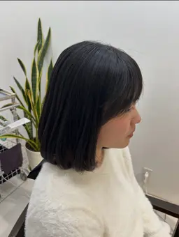 ［¥0]木曜日17時以降✨‼️似合わせボブ+顔まわりカット　+treatment サービス⭐️