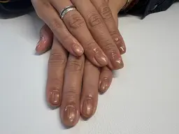 【マグネットネイル】輝き惹きつけるマグネットネイル