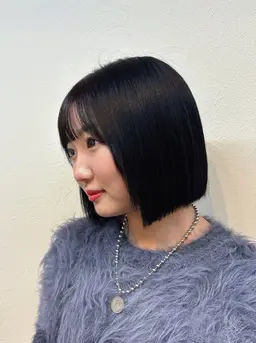 【切りっぱなしボブ】