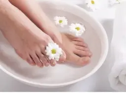 フット《オフのみ》+フットバス付き角質ケア