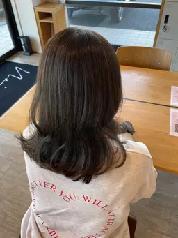 前髪カット＋10分ヘッドスパ＋キューティクル補修トリートメント