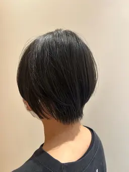 【女性🧑🏻】ショートスタイルカット✂️➕シャンプーブロー️🫧️🫧