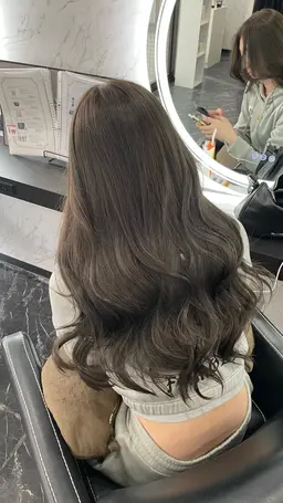 透明感カラー🫧➕貯湿ケアトリートメント✨️✨️