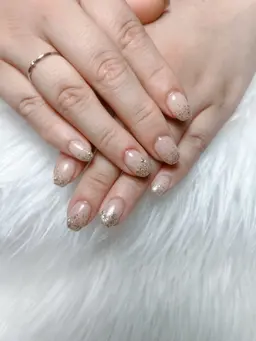 【ご新規様限定】【オフ無料】ワンカラーorラメグラ💅160色から選べる♪※必ずオフありorオフなしお知らせください!