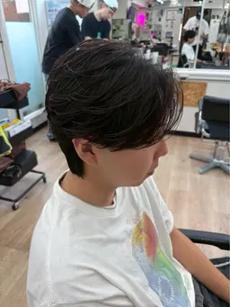 【メンズカット100%OFF‼️】🇰🇷韓国風毛流れセンターパート🇰🇷(メンズカット+トリートメント)