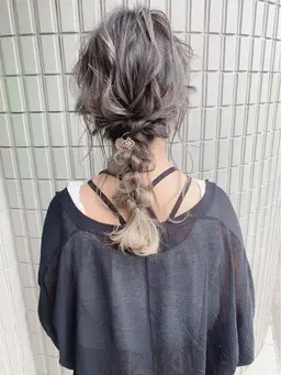 ヘアセットモデル【おまかせの方限定】施術を時間は1h頂きます。同時に撮影もさせて欲しいので顔出しOKの方でお願いします。