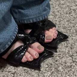 12/5ご来店限定フットラメワンカラー