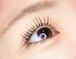 ✨👀選べるまつ毛パーマ👀✨+耳ツボジュエリー💎3粒