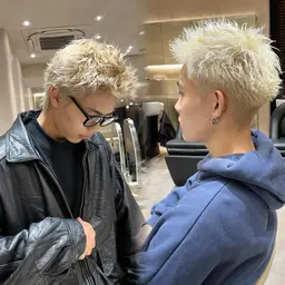 【💫メンズカットカラー💫】🉐カット➕艶カラー➕最新トリートメント✨