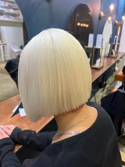 ブリーチリタッチクーポン🫶毛先はブリーチせずにリタッチのみでカラーしたい方はこちら🫡