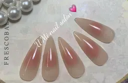 ワンホンネイル（チークネイル）