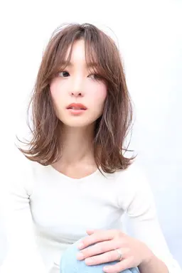 【✨ミニモ限定90%OFF✨】カット+トリートメント¥1000※デビュー前の練習モデル（5cm以上のカットの方のみ）