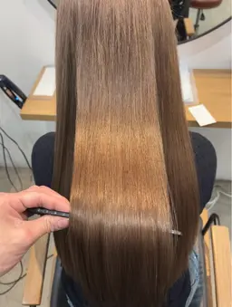 《12月限定‼️1日でサラ艶髪になれるフルコースメニュー🧚》カットカラー×カラー×酸性ストレート✨️