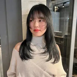 レイヤーカット (ミディアム~ロングの方) 🍑*.+ﾟ