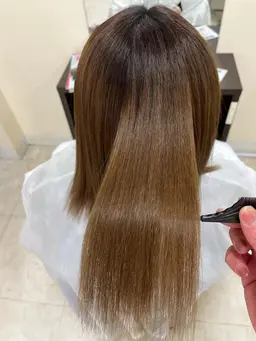髪質改善ストレート¥33,000→¥22,000