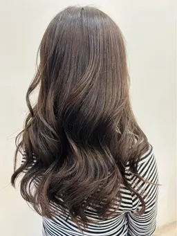 ✨艶カラー＋3stepトリートメント✨