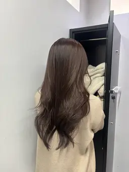 💫年明け前に髪の毛メンテ💫 カット➕透明感カラー➕トリートメント