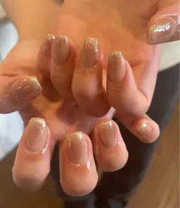 ラメグラデーション✨ケア込み🧡　　　　　　　　　　　　　オフ無