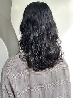 骨格矯正カット＋似合わせパーマ🌱