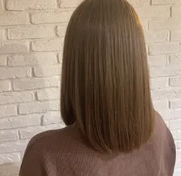 カット(髪の長さがあご下の方)+🌻ワンカラー💙+2step トリートメント~ReFa ウルトラファインバブル付き~