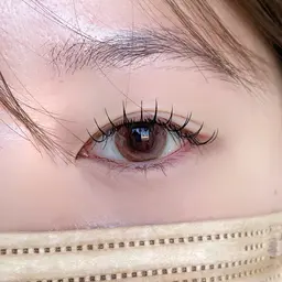 初回限定🟡エクステ50+50。 保湿美容液仕上げ付き！フラットラッシュ、カラーエクステ変更可能。