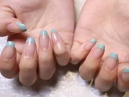 HAND【フィルイン施術】フレンチネイル(ベースなし)ベース追加＋¥1100◎¥3800
