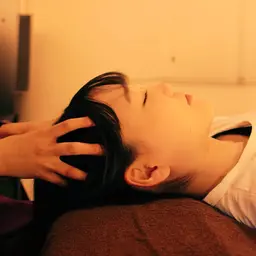 【肩こり・頭痛集中ケア💆🏻♀️】整体+ヘッド 30分 ¥4,400