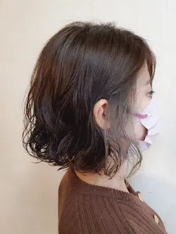 【女性パーマ】艶潤いパーマ+カット+CMCトリートメント 税込み価格