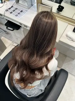 ⚪︎メンテカット+カラー