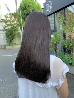 《✨3名様限定✨》うるつやナチュラルアイロン縮毛矯正+高保湿シャンプー&トリートメント