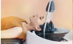 ★新規限定★アロマヘッドスパ30分　頭浸浴　シャンプーブロー　ミネラルドリンク＆ドライフルーツ付き