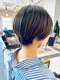 18〜30歳限定でショートヘアカットモデル✂️を募集します!!平日限定!ヘアモデル経験者大歓迎!!