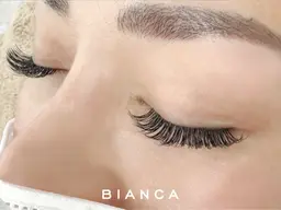 12月前半限定‼️ 【オフなし】ボリュームラッシュ100~120束 オフありの方➕30分いただくのでご連絡ください