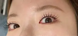 フラットラッシュ100本💫(オフ可🙆🏻♀️)