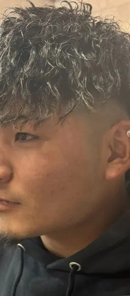 メンズ限定　カット　スキンフェード