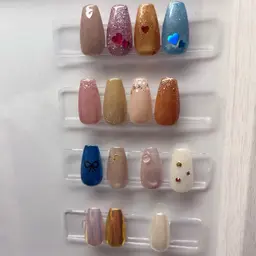 【オフなし・1本〜入れられるデザインサンプル🪽】ハートホロ、ラメ、リボン、オーロラパウダー など🧸ྀི⭐️