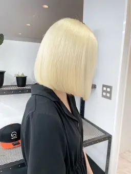 【レディースカット+ダブルカラー】最上級ケアブリーチ+イルミナカラー 🕯🤍