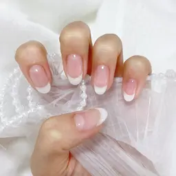 ︎︎☁(オフあり)白フレンチ