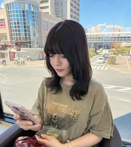 【1番人気メニュー☝️❗️9月限定🌕🍂】レディースカット💇🏻‍♀️＋炭酸ケア＋高保湿トリートメント✨