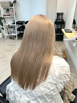 【黒染め、暗染め履歴ある方におすすめ🖤】カット＋2ブリーチ＋フルカラー＋3ステップ艶トリートメント(ケアブリーチ使用)