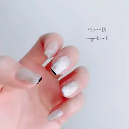 人気❤︎マグネットorミラーハンドネイル（オフ込み）