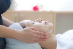 【急募‼️】メイク落とし→マッサージモデル募集！仕上がりは格段に良いのを保証します💆‍♀️✨