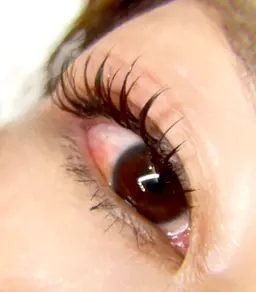 【持続力1.5倍】LEDエクステ★上品ブラウン80本