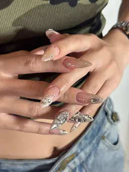 【ハンド/オフ込】90分アートし放題💅🏻🤍持ち込みデザイン可