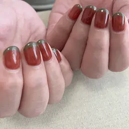 フレンチネイル
