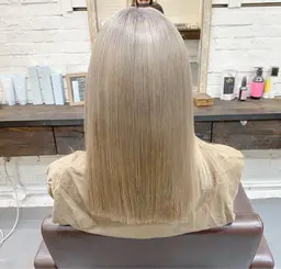 【最高級】ダブルカラー+スーパーレミーシールエクステ40本《馴染ませカット無料》