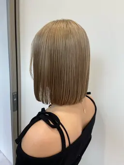 ブリーチ➕カラー➕Aujuaトリートメント