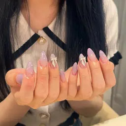 【爪を痛めないジェル使用】💞ラメグラデーション（オフなし）